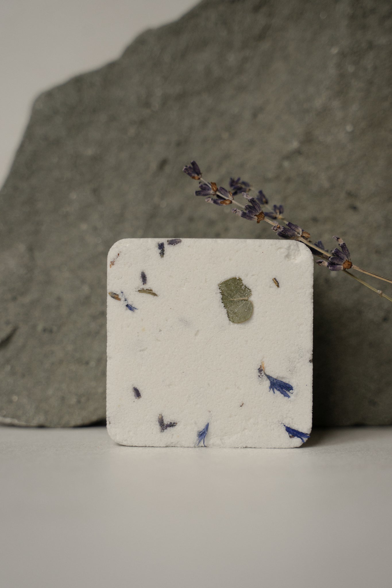 Bombe de bain - Lavande + Eucalyptus