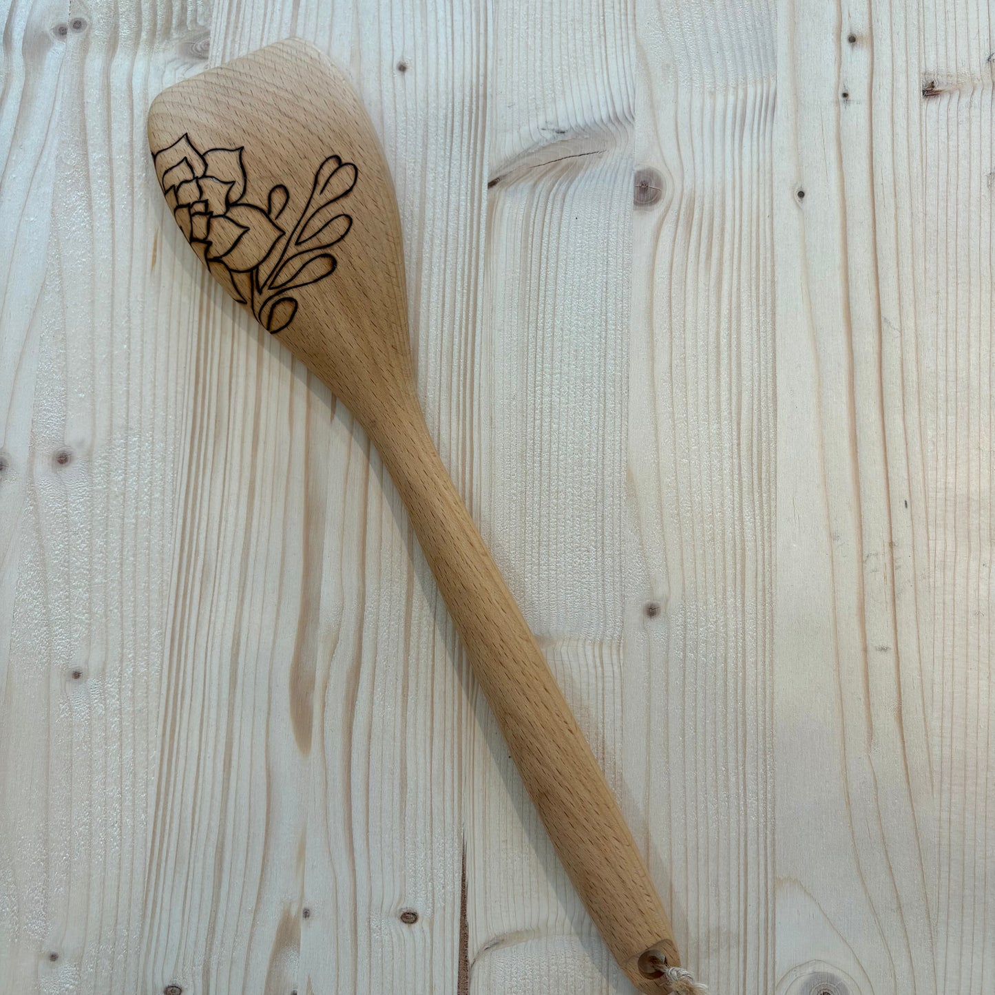 Cuillère en bois à bout plat pyrogravée à la main – Succulente