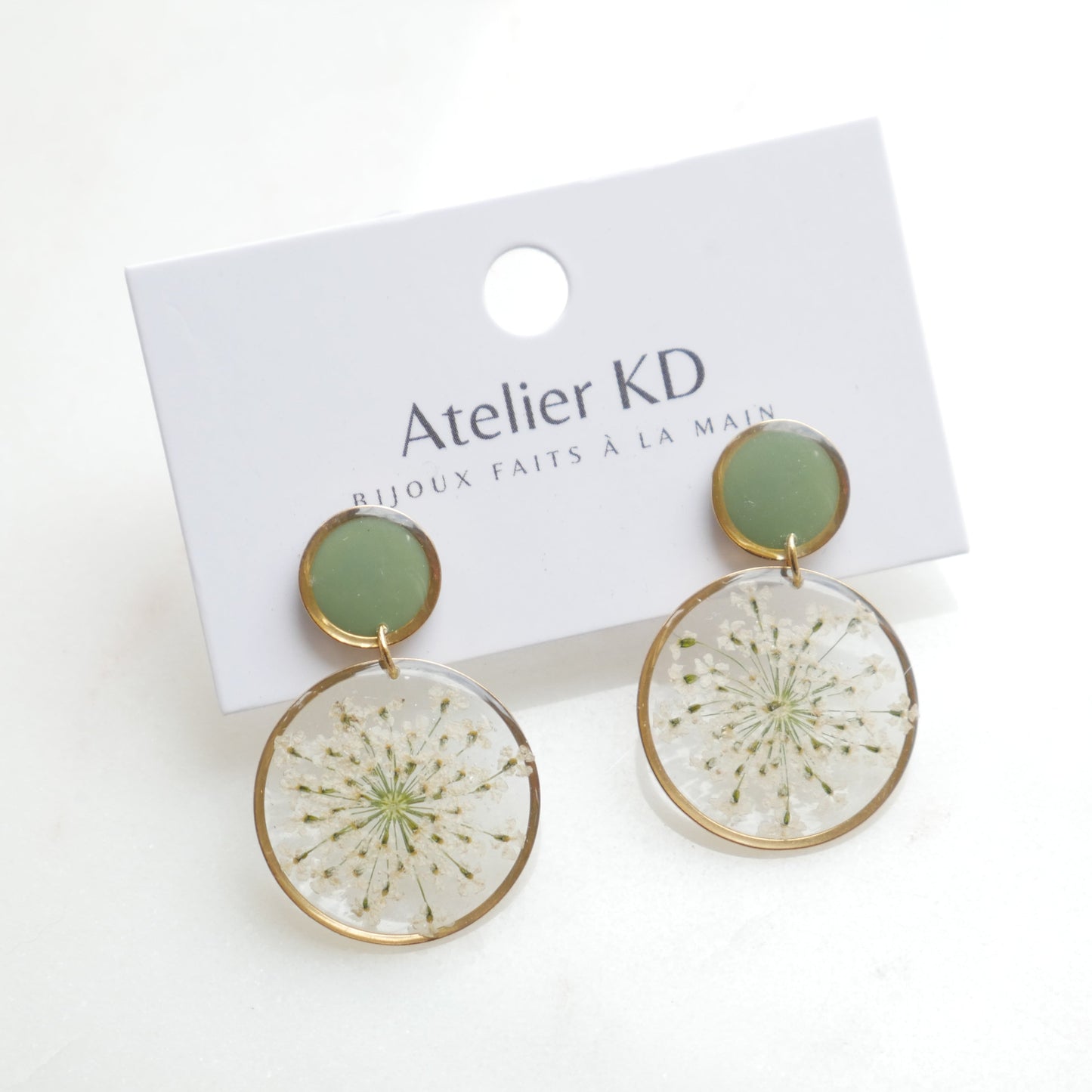 Boucles d'oreilles duo Estelle blanche et kaki - rond (25mm)