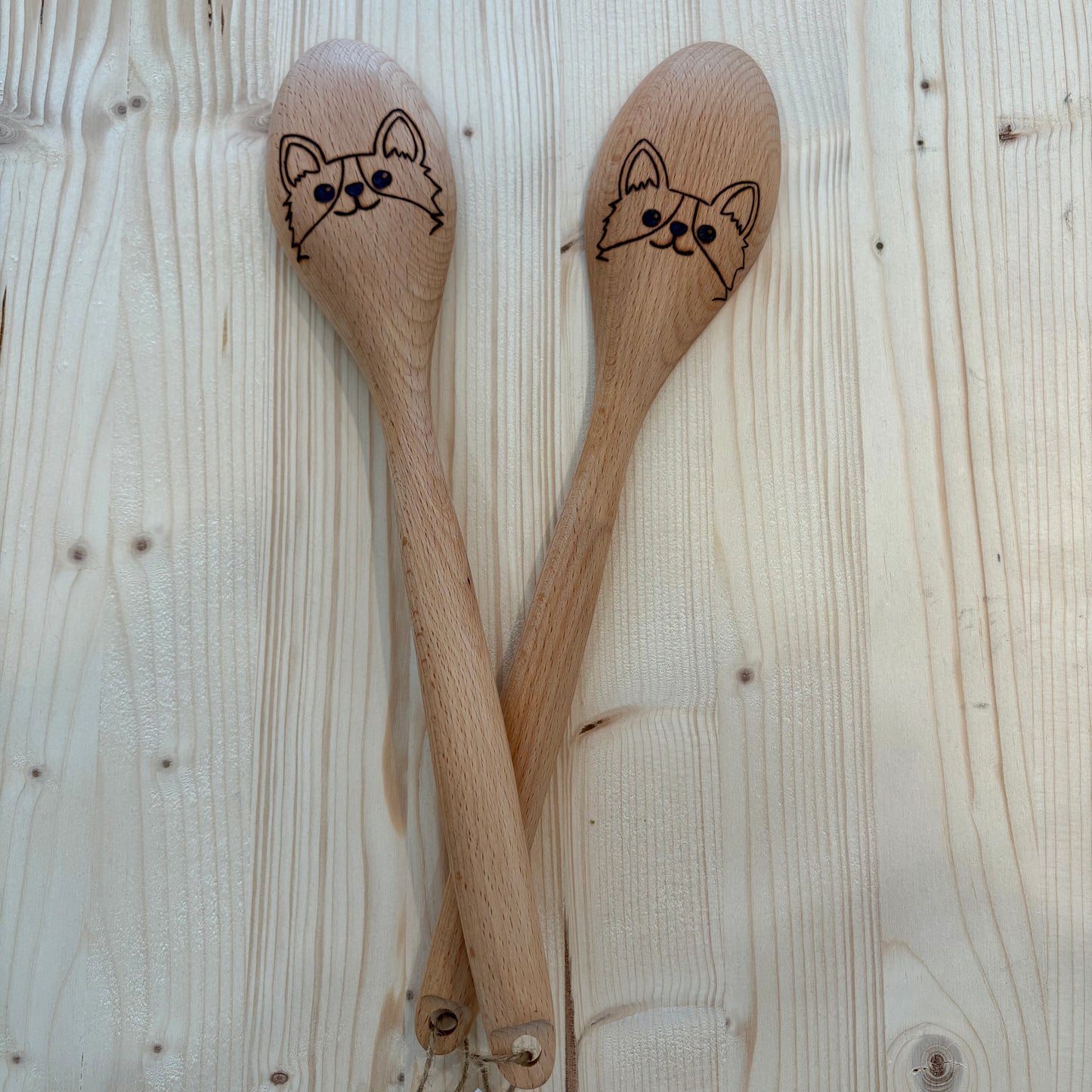 Cuillère en bois à bout rond pyrogravée à la main – Corgi
