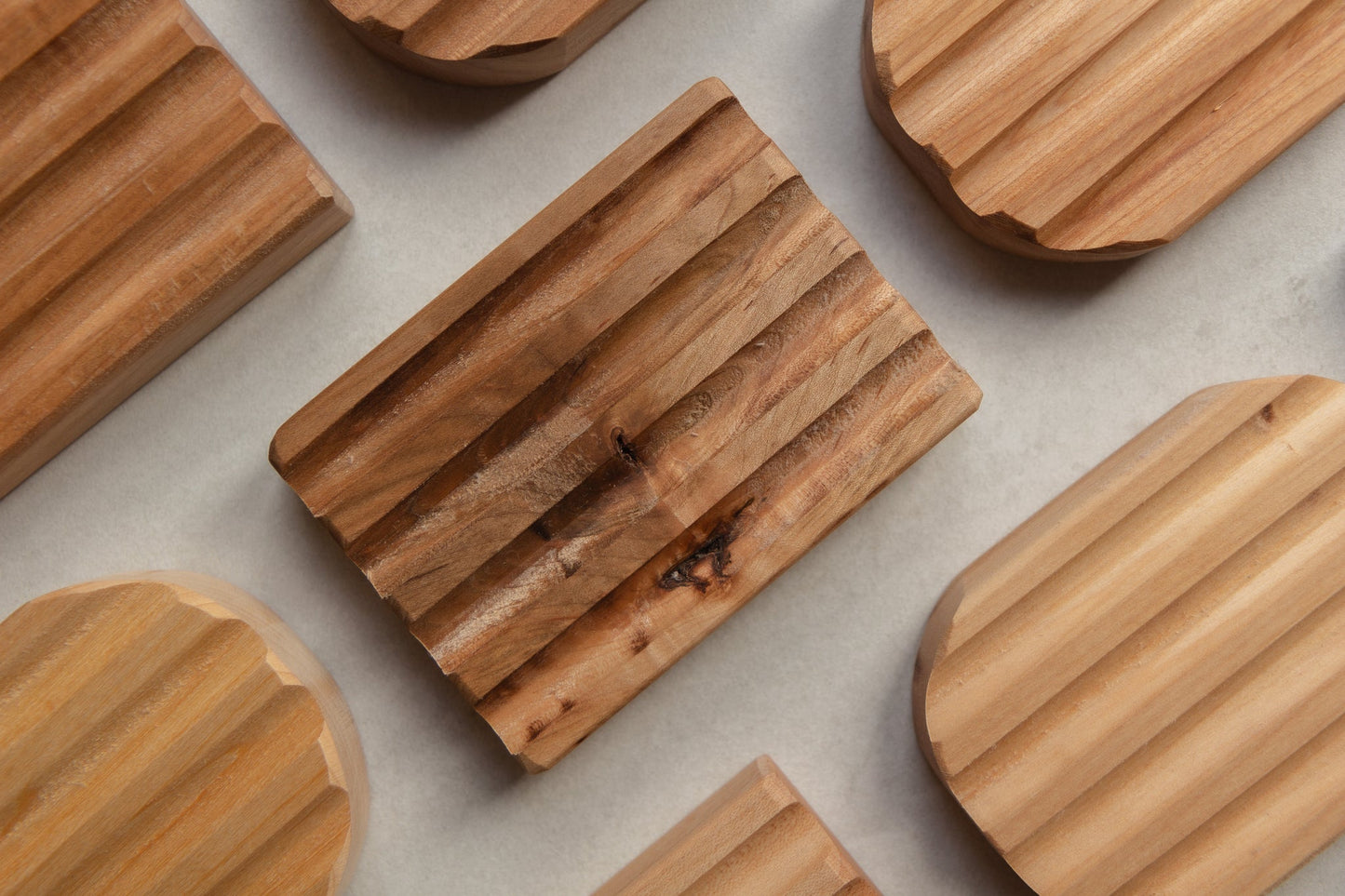 Porte-savon en bois recyclé - rectangulaire