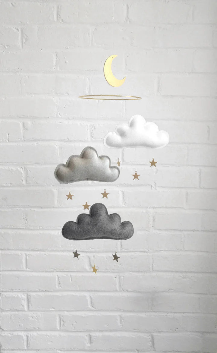 Mobile bébé nuages - Blanc et gris